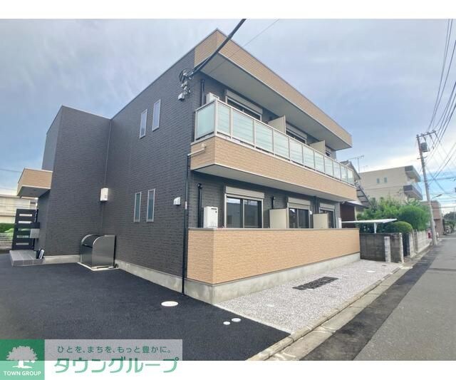 メゾン・ドゥ・フローラの物件外観写真