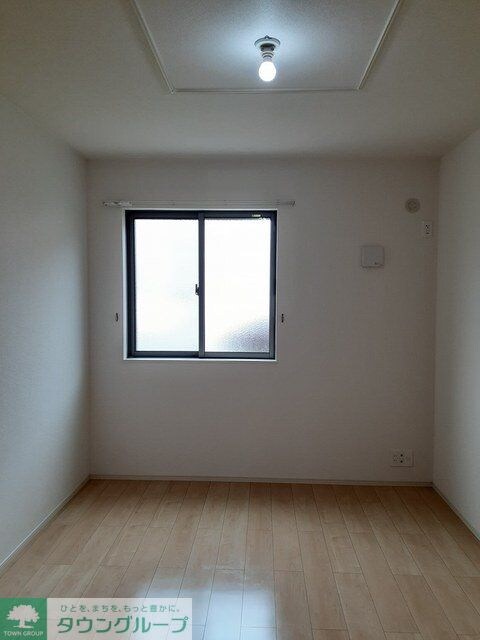 クレメント・IIの物件内観写真