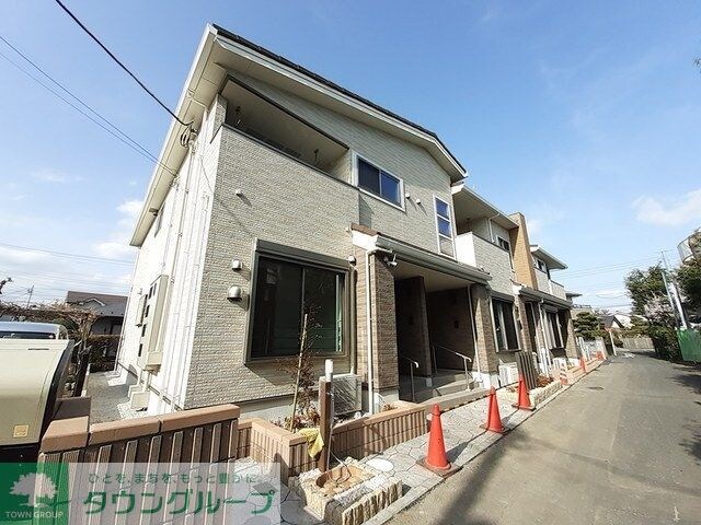 ヴァン・ラフレシールの物件外観写真