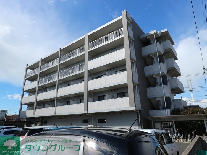 アーバニタの物件外観写真