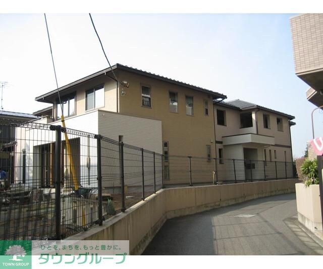 Ｓｅｐｉａ　Ｃｏｕｒｔ　Ｆの物件外観写真