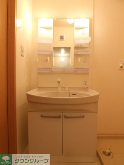 コリーヌ・　アンの物件内観写真