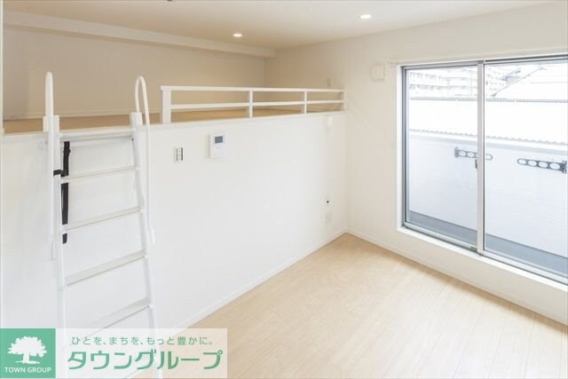 Oaks（オークス）の物件内観写真