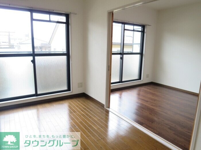 メゾン・フラワーヒルの物件内観写真