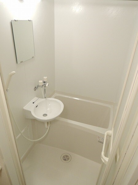 レオパレスブルファーニの物件内観写真