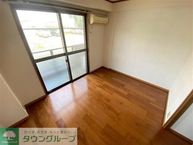 パークサイド明原の物件内観写真