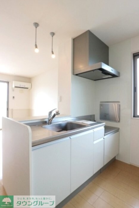 クレストパーク　Ｅの物件内観写真