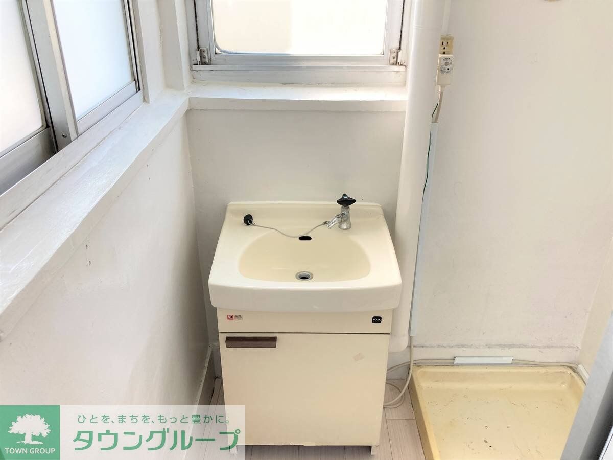 ビレッジハウス江戸川台2号棟 (101号室)の物件内観写真