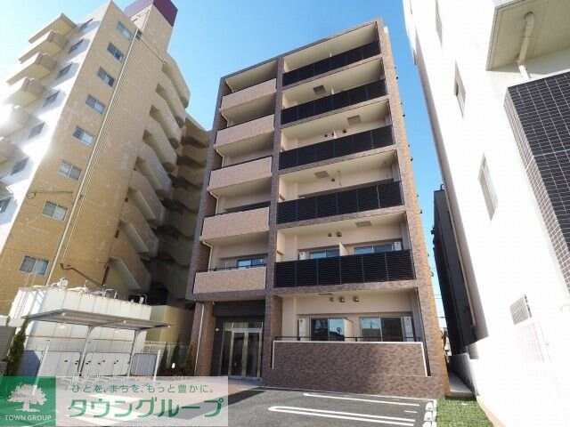 アヴァンセ・フルールの物件外観写真