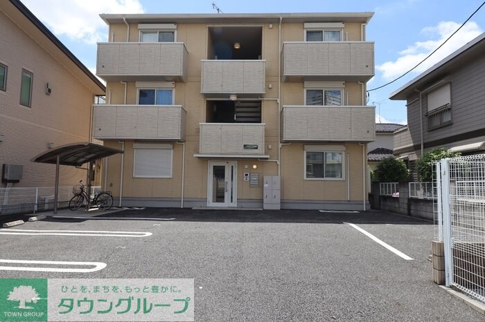 レイクルイーズの物件外観写真