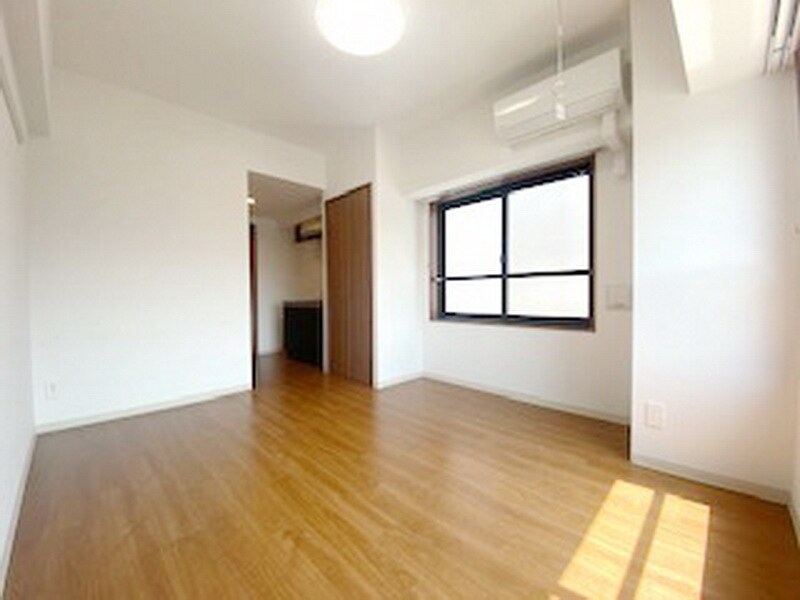 ＬＥＯ六拾番館の物件内観写真