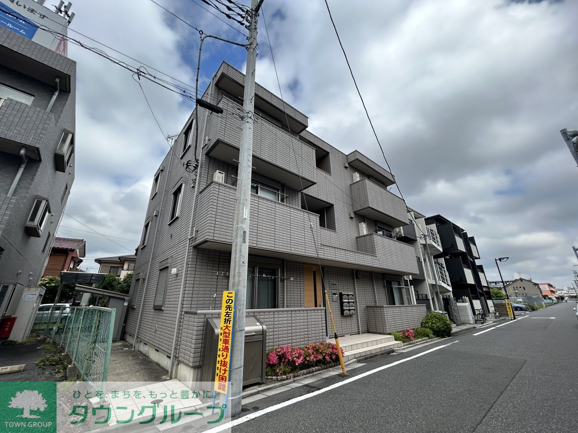 Ｅｔｅｒｎｉｔｙ　エタニティーの物件外観写真