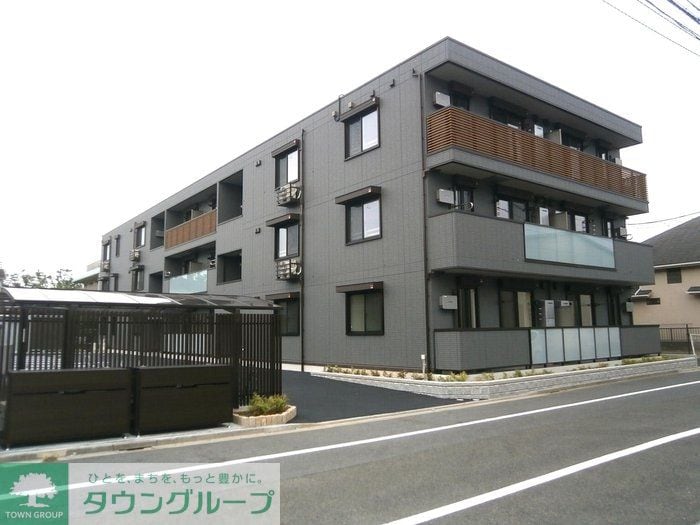 レジデンス新宿の物件外観写真