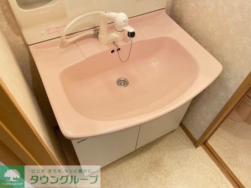 メルローズプレイスIIの物件内観写真