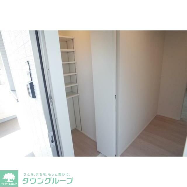 R-ELEVENの物件内観写真