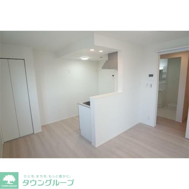 R-ELEVENの物件内観写真