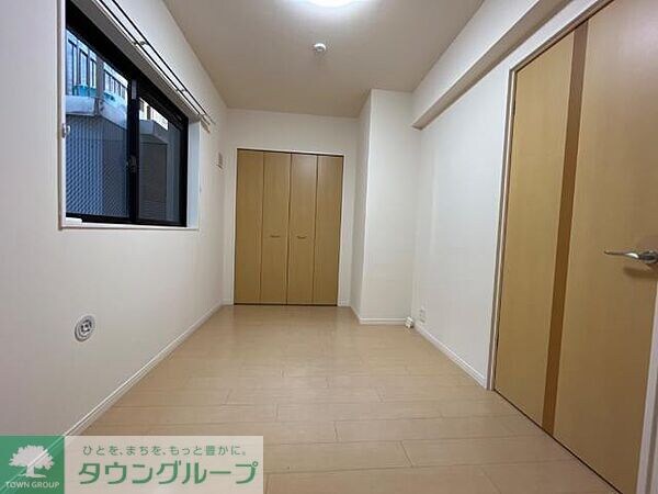 アンビシャス千葉城前の物件内観写真