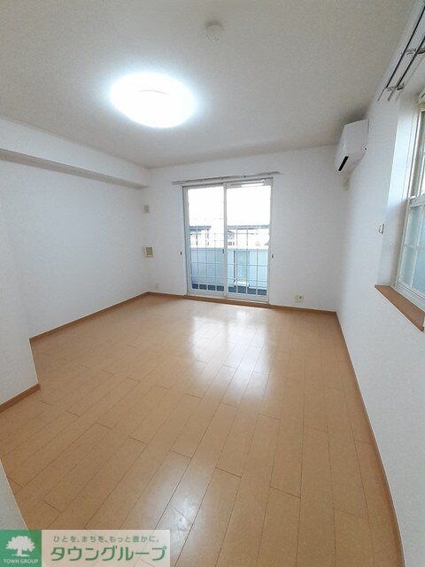 クローバーコートの物件内観写真