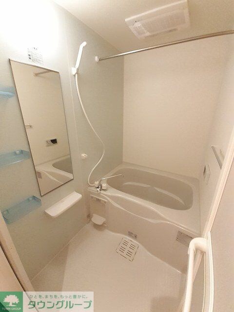 クローバーコートの物件内観写真