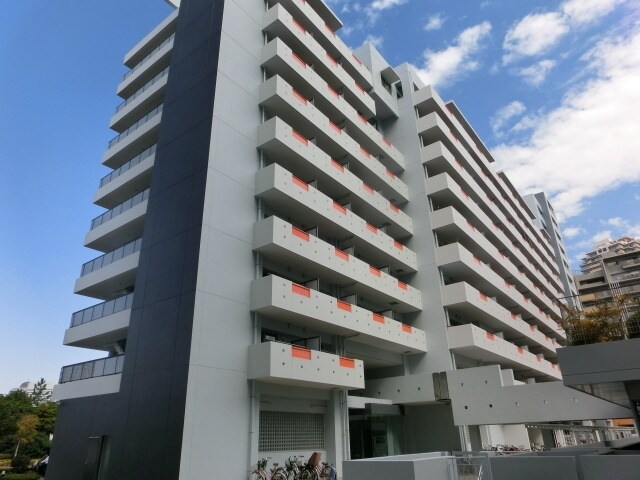 グランパティオス公園西の街５番館の物件内観写真