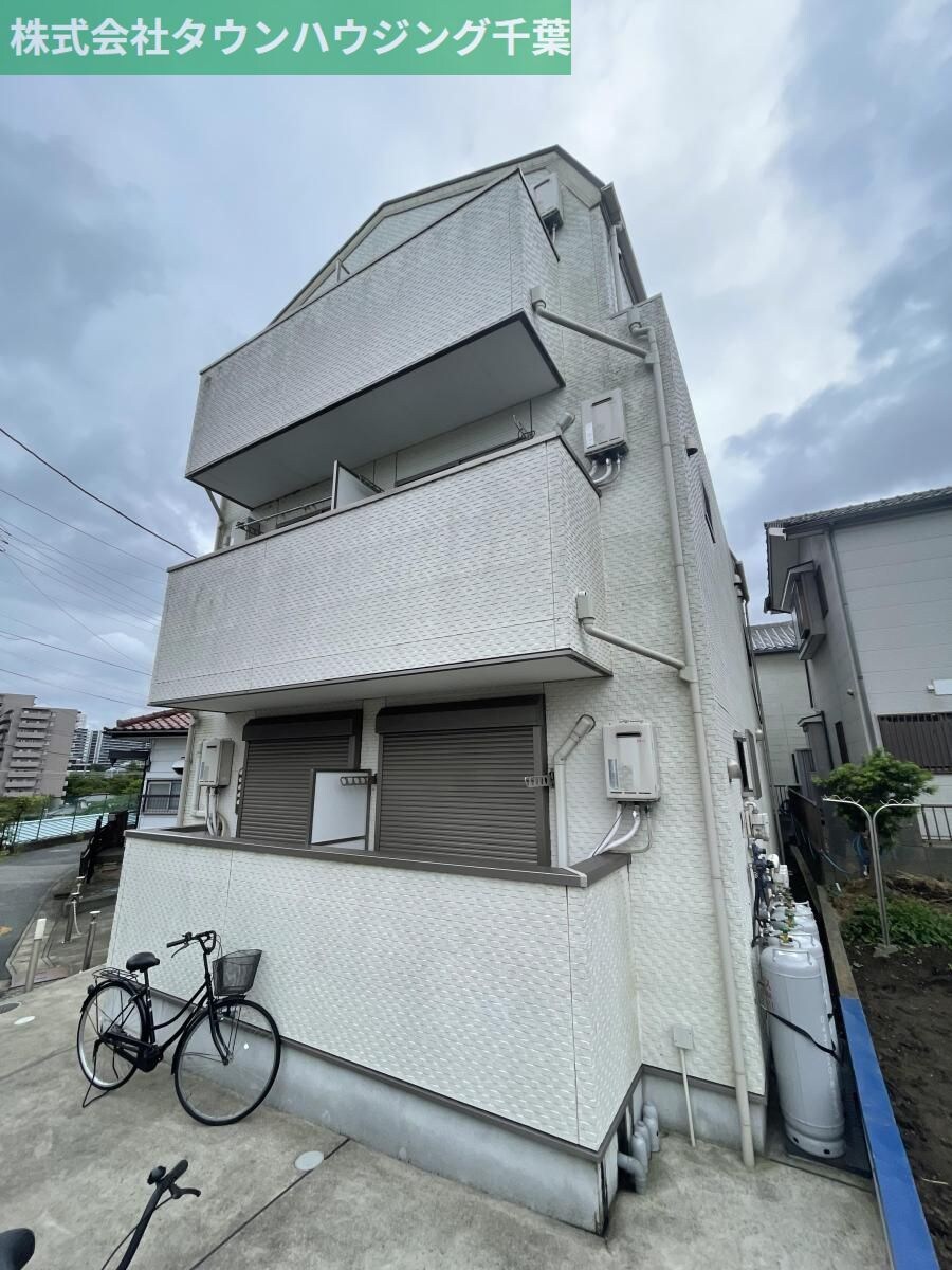 プレシャスアース稲毛区稲毛の物件外観写真