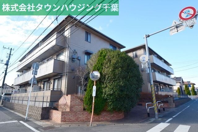 セジュール山の根　の物件外観写真