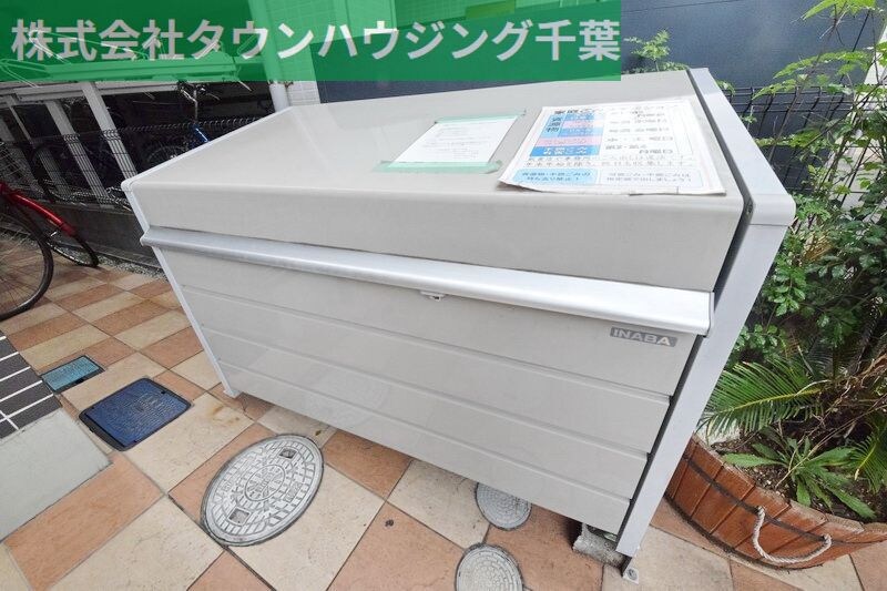 ラ・カッシーナ幕張の物件内観写真