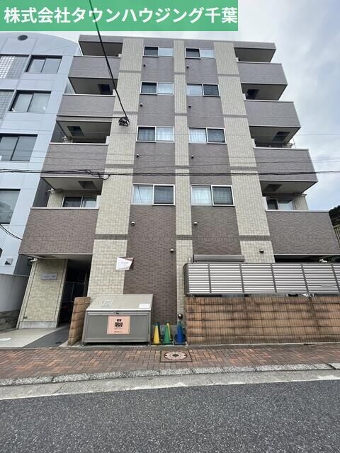 シンシア三番館の物件外観写真