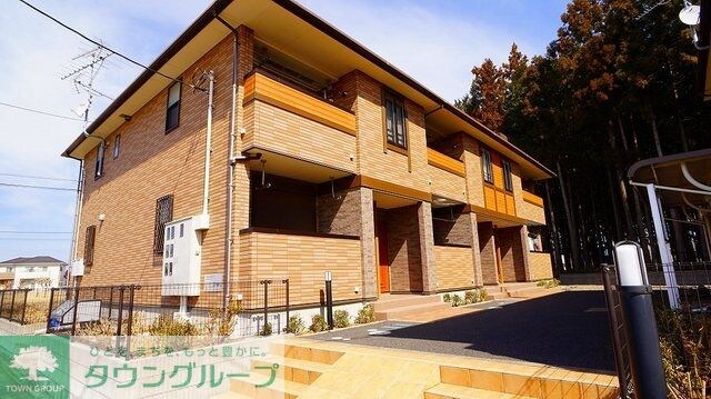 メゾン　フォレスティア　Ａの物件外観写真