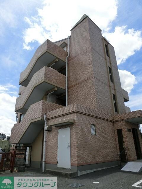 ドエル末広の物件外観写真