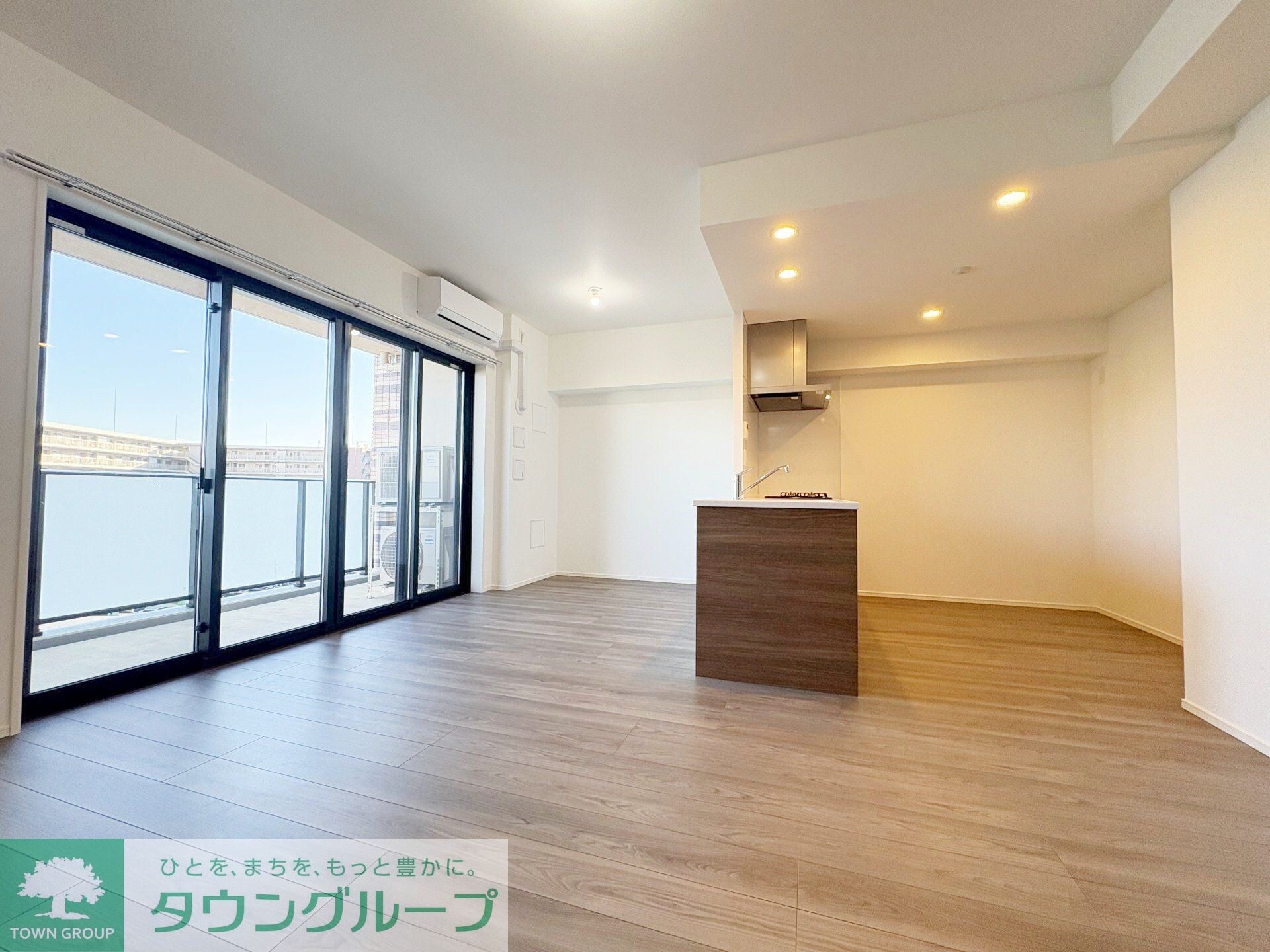 センチュリー千葉みなとの物件内観写真