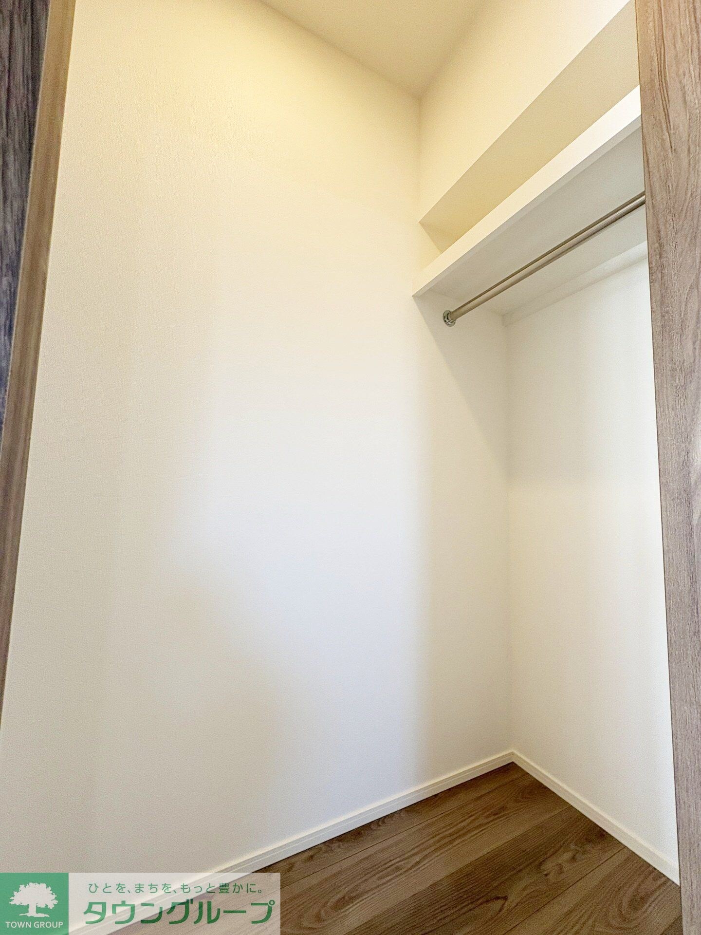 センチュリー千葉みなとの物件内観写真