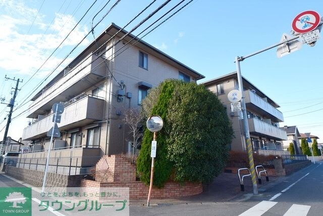 セジュール山の根　の物件外観写真