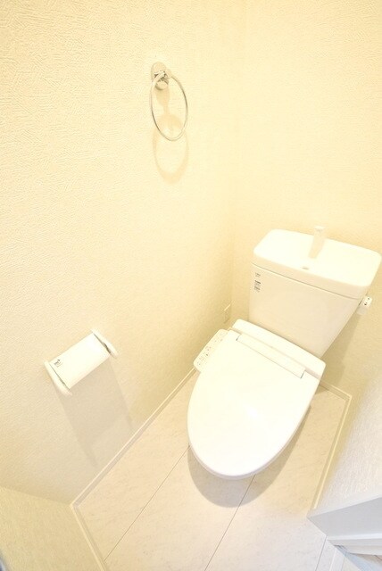 ナリトモ仁戸名Ｂ棟の物件内観写真