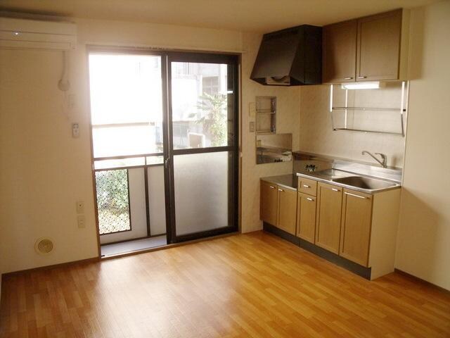 ラフィネート葛城　の物件内観写真