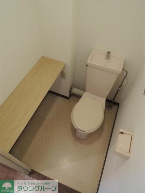 イーストパーク胡録台の物件内観写真