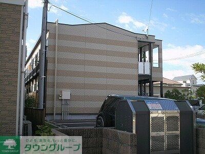 レオパレスペイサージュの物件外観写真