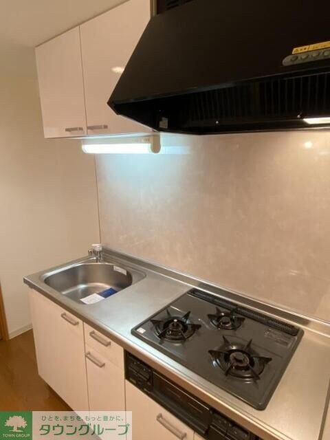 クリスタルコートの物件内観写真