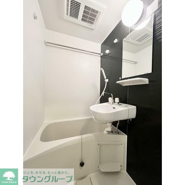 コンフォール新小岩の物件内観写真