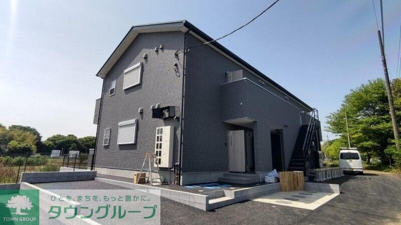 ドミール桐ケ谷の物件外観写真