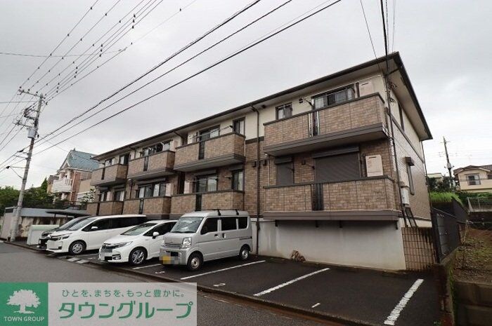 フォレスト・ヴィラの物件外観写真