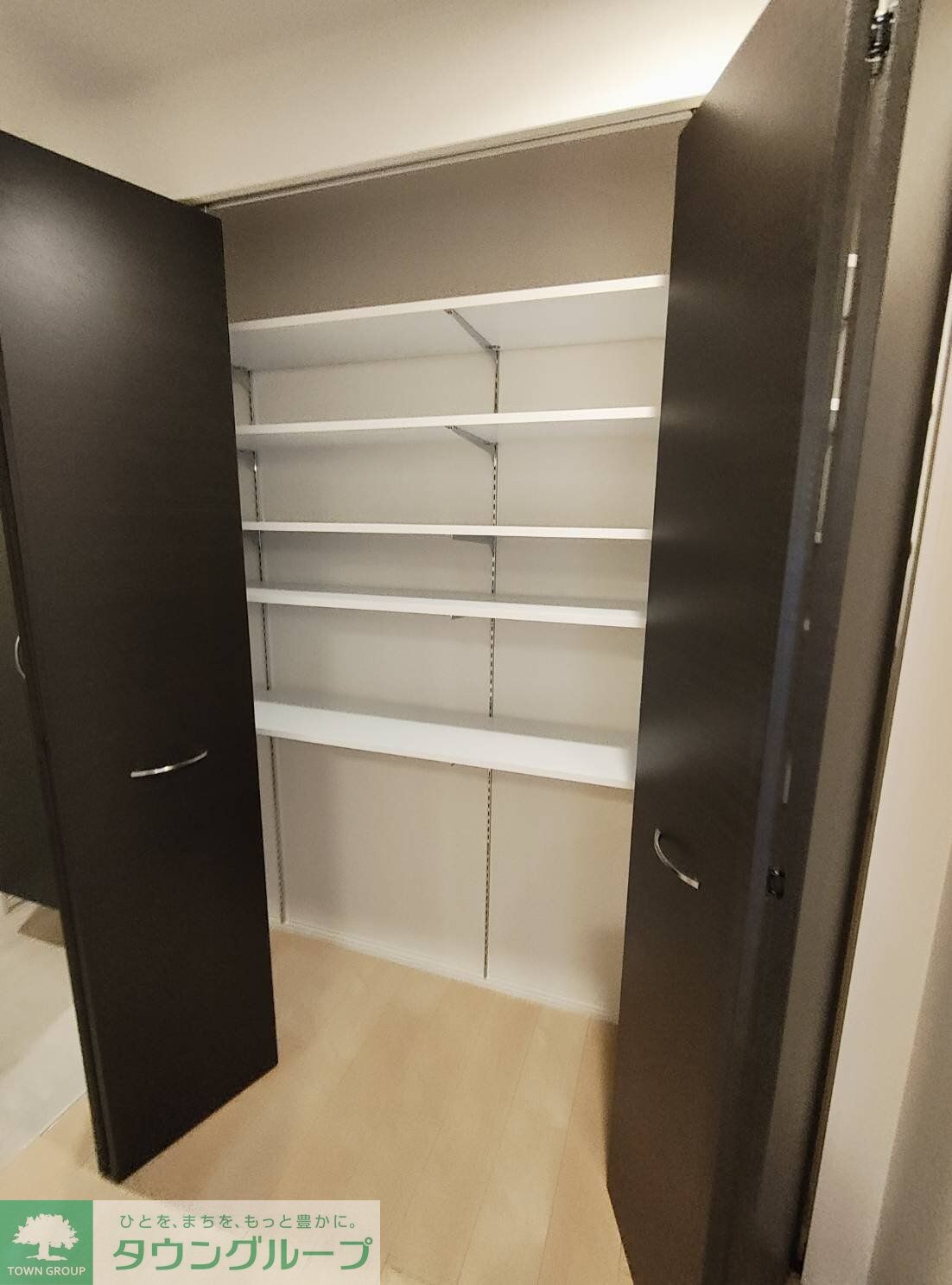 フリーダムファンの物件内観写真