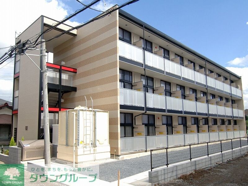 レオパレスプラテリーアIの物件外観写真