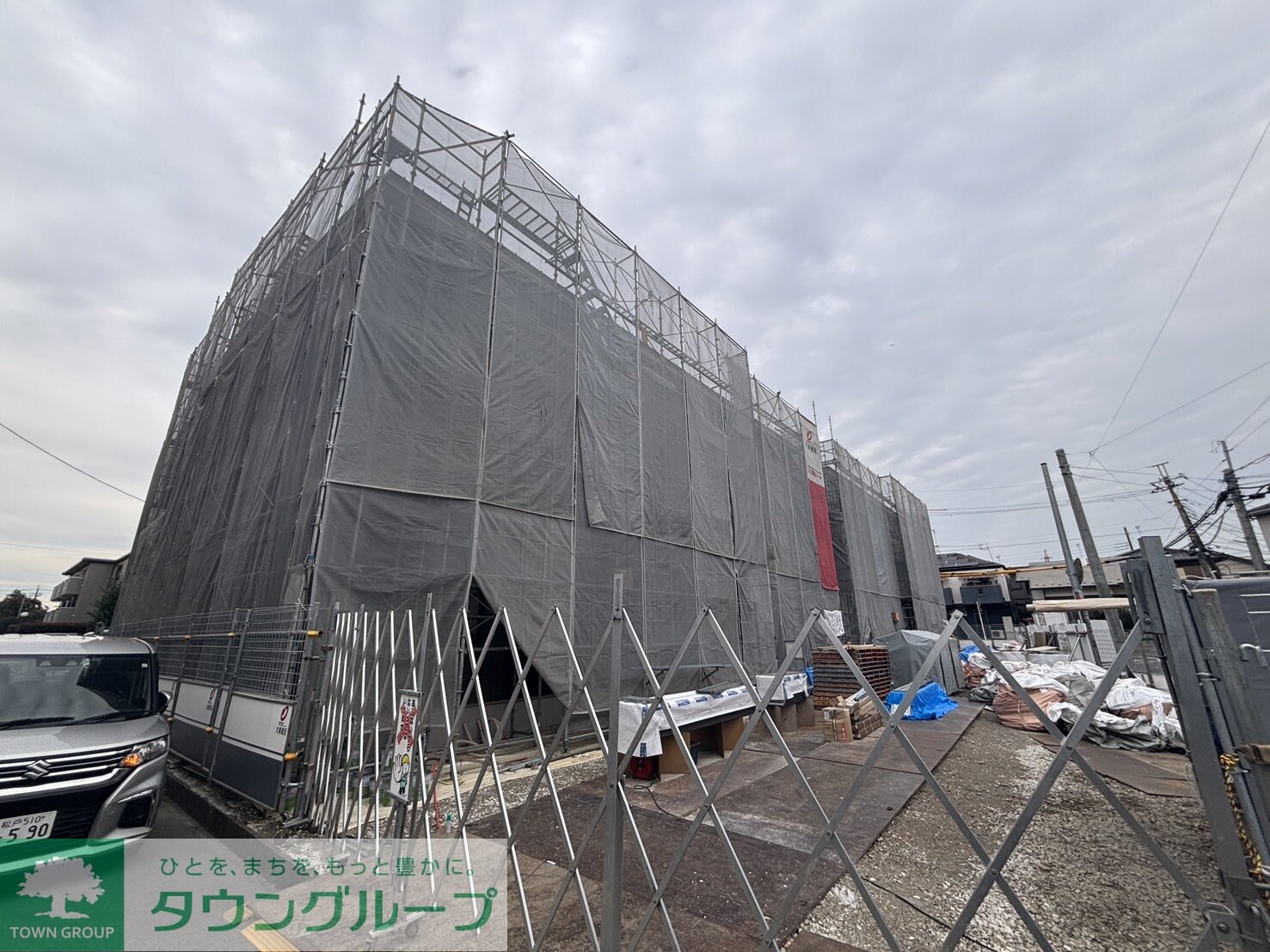 イーストフィールドIの物件外観写真