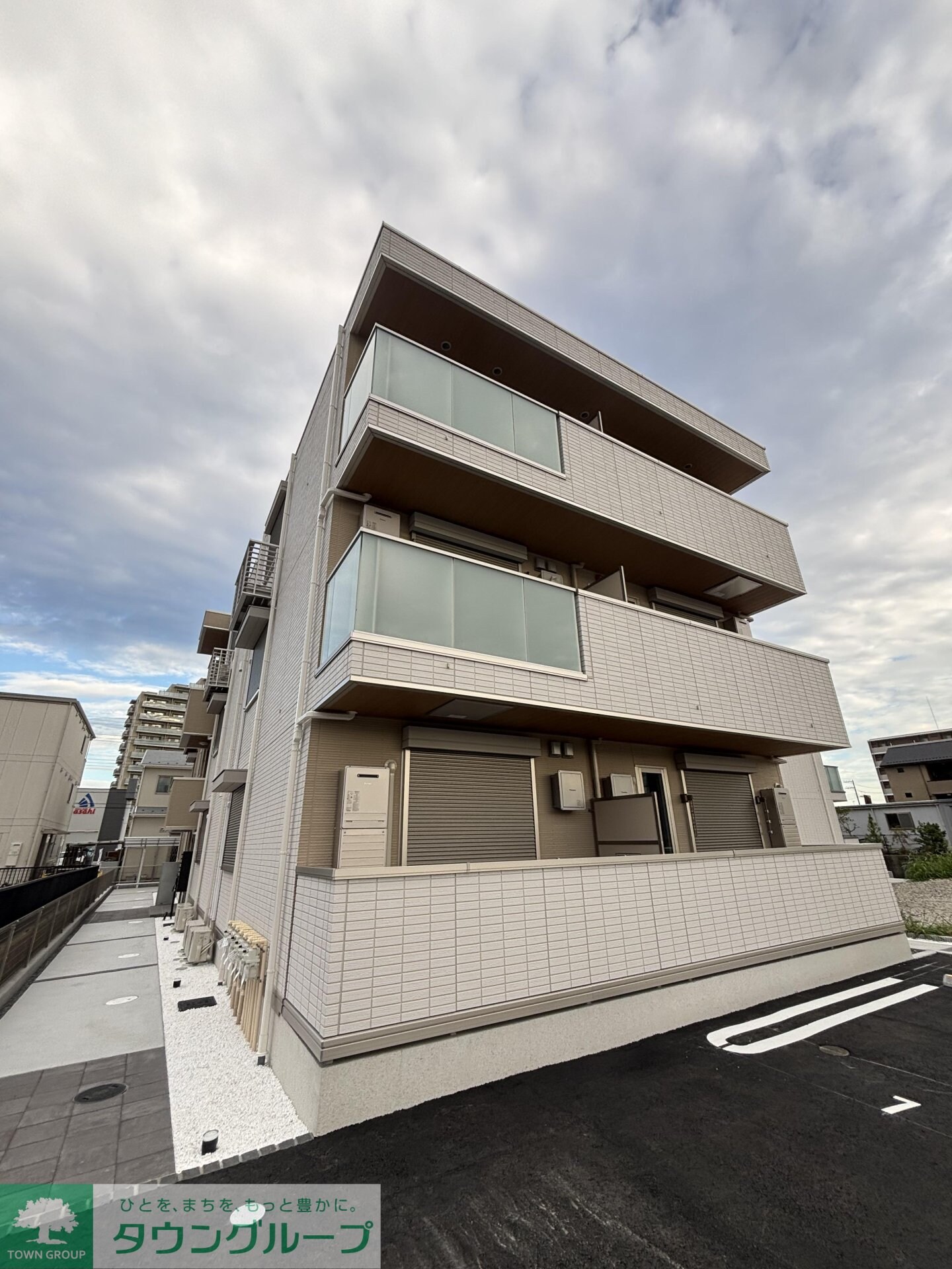 ＨＡＮＡＢＵＳＡ　VIIの物件外観写真