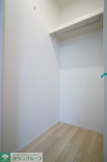 クローバーレジデンスの物件内観写真