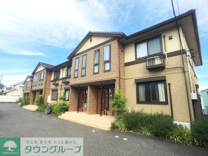 イーズフィールド　Ｂの物件外観写真