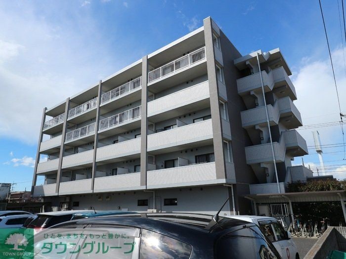 アーバニタの物件外観写真