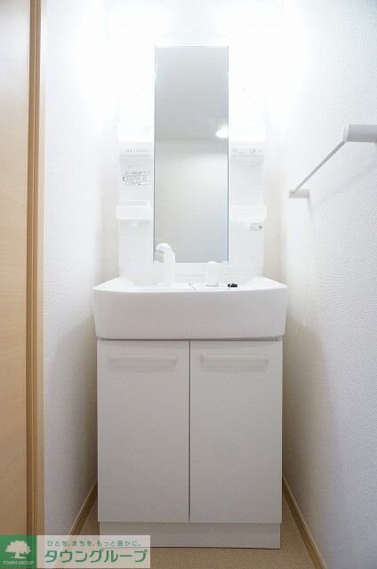 デフィ　クリヨンの物件内観写真