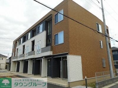 ノイクラールの物件外観写真